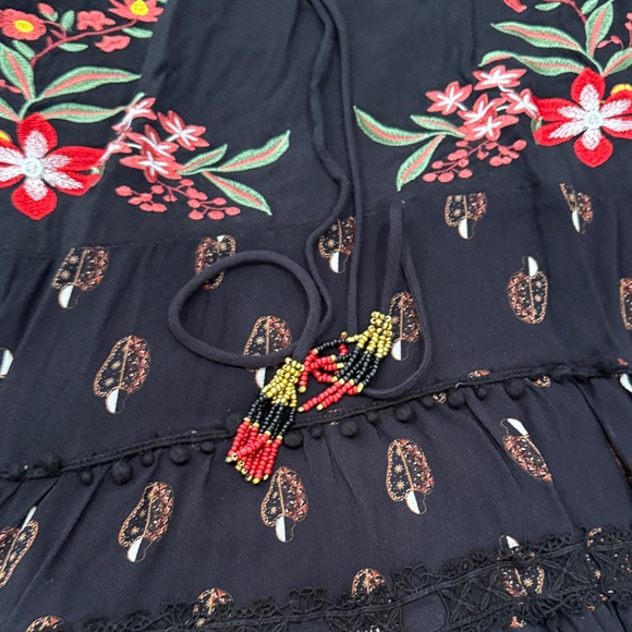 FARM Rio Black Floral Maxi Dress - Picture 9 of 9